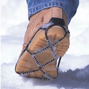 (NWT) Yaktrak Walker Women’s Small